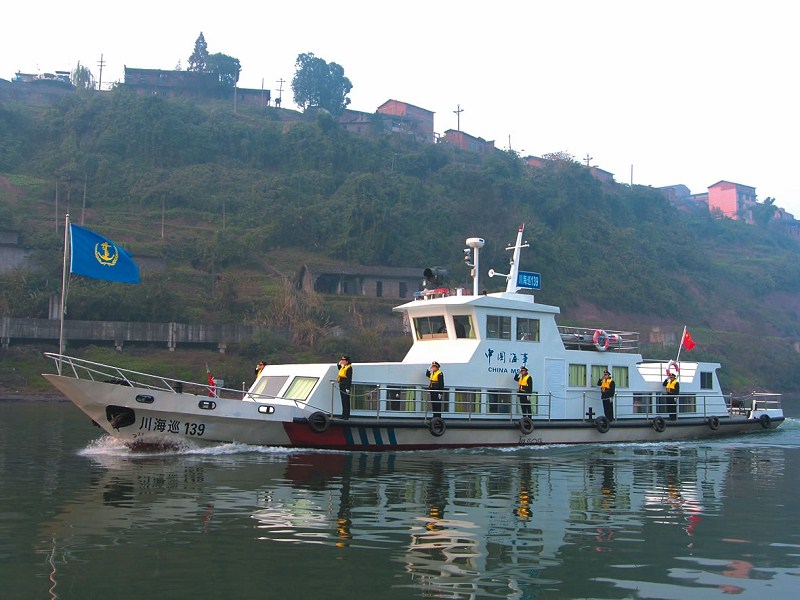 海巡艇3.jpeg